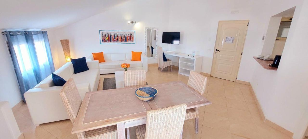 Branco Suites - Rooms & Holiday Apartments Santa Maria Exteriér fotografie